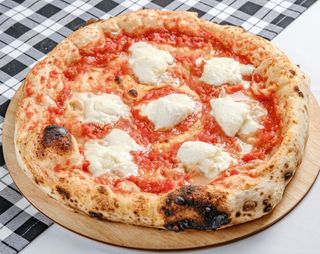 Pizza Margherita Di Buffala