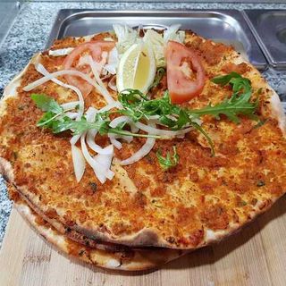 Lahmacum