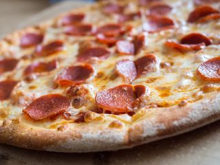 Пицца "Пепперони" 