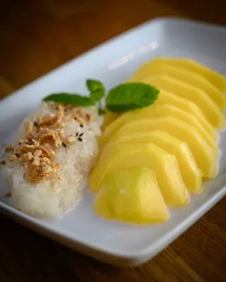 Kao niao ma muang