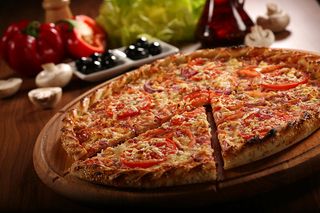 Pizza Romaneasca medie