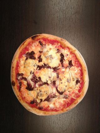 Provola e radicchio rosso