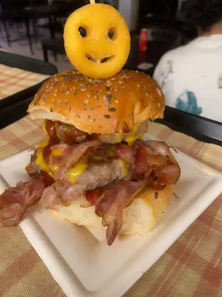 Hamburgues El Grandote