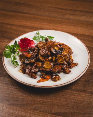 26a. Junetina sa pečurkama i šargarepom