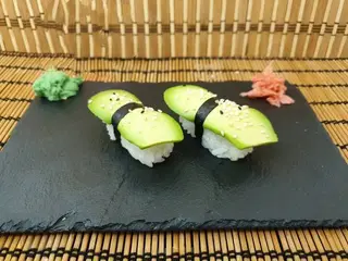 Nigiri De Aguacate (2 uds.)
