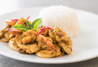 Cơm hải sản xào chua ngọt