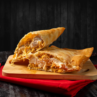 Pastel Frango  com  Bacon - Exclusivo