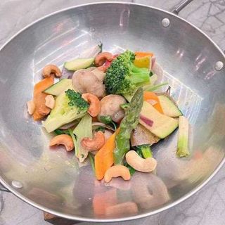 136. Scodella verdure miste saltate