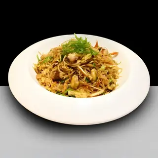 Noodles Mare cu Fructe de Mare 大分海鲜炒粉干