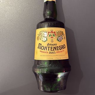 Amaro montenegro 