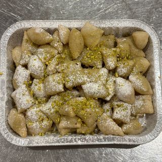 Scazzuoppoli al pistacchio