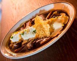 Canelón De Rabo De Toro