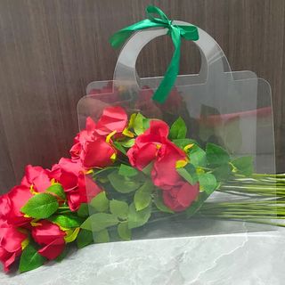 წითელი ვარდები ჩანთით (10ცალი)