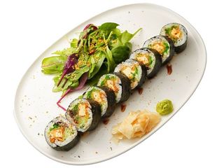 Рол зі смаженим тофy, шиїтаке, авокадо та огірком (300g)