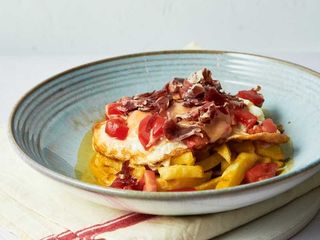 Huevos Rotos con Jamón Ibérico 100% Bellota