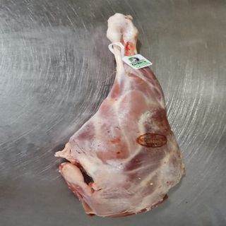 Pierna De Cordero (1.5 k.) aprox