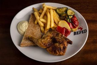 Mezzo galletto BEFED - con patate e verdure