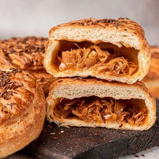 Пиріг з капустою, 100г (39896)