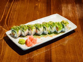 CIUKA ROLL (8BUC)