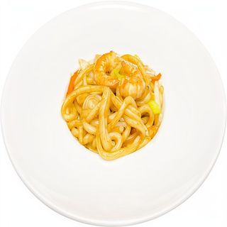 57. Yakiudon Con Gambas