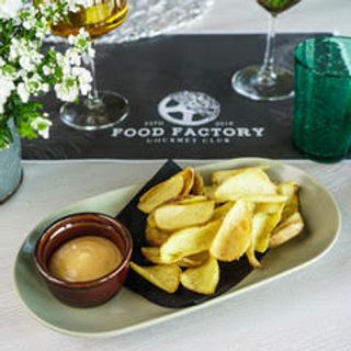 Patatine fritte rustiche