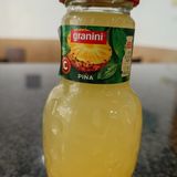 Zumo piña