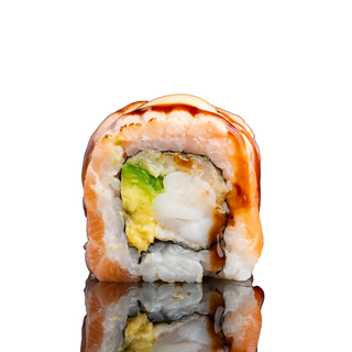 Salmon aburi roll