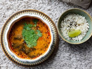 Том Ям з морепродуктами (500/100g)