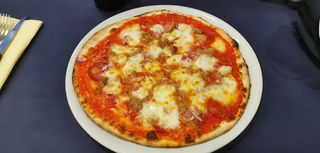 Pizza tonno e cipolla - tegamino