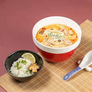 ტომი ამი ბოსტნეულით