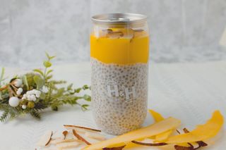 Кокосовий чіа пудинг з манго