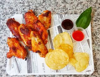 Alitas De Pollo Adobadas (6 Uds.)