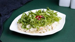 ქათმის სალათი 1 პორცია