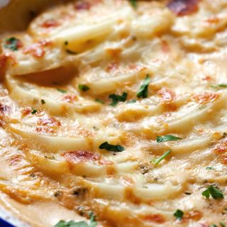 Patatas Gratinadas Con Bechamel