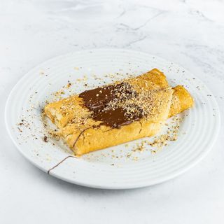 Slatka palačinka Nutella, lješnjak