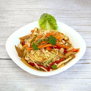 Fried rice noodle vege