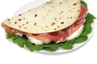 Crudo e mozzarella