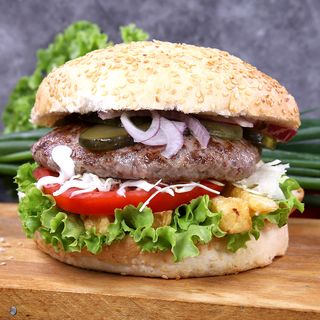 Бургер с телешко кюфте (350г)