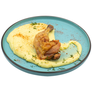 Pulpe de pui cu piure de cartofi  150/200 gr