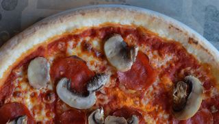 Pizza Milano (33 cm)