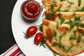 Чебурек с месо