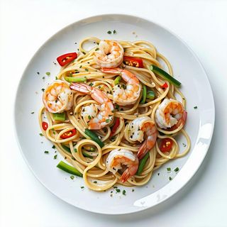 Spaghetti di soia con gamberi verdure, gamberi