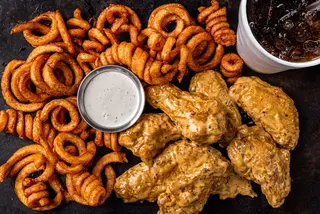 8 Cheddar jumbo wings hormone-free meal