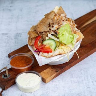 Kebab w bułce lamh mega special