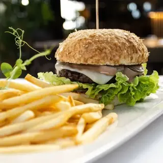 Brix BBQ burger