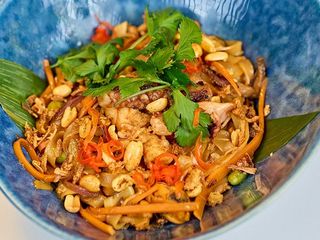 Локшина з морепродуктами (350g)