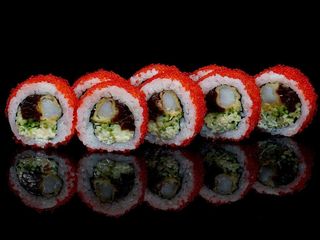 California z krewetką w tempurze 8 szt.