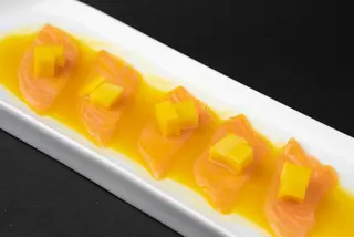 103. Carpaccio sake mango