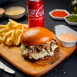 Meniu Combo Truffle & Mushroom Burger