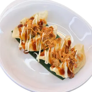 GYOZAS FRITAS CON SALSA (4u)